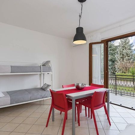 San Benedetto Di Lugana 2 Apartment Peschiera del Garda Luaran gambar